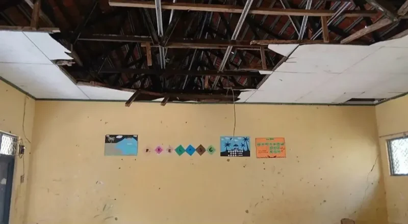 Sekolah Tak Layak! Gedung SDN Cimanggu 3 Hancur, Murid Belajar di UKS